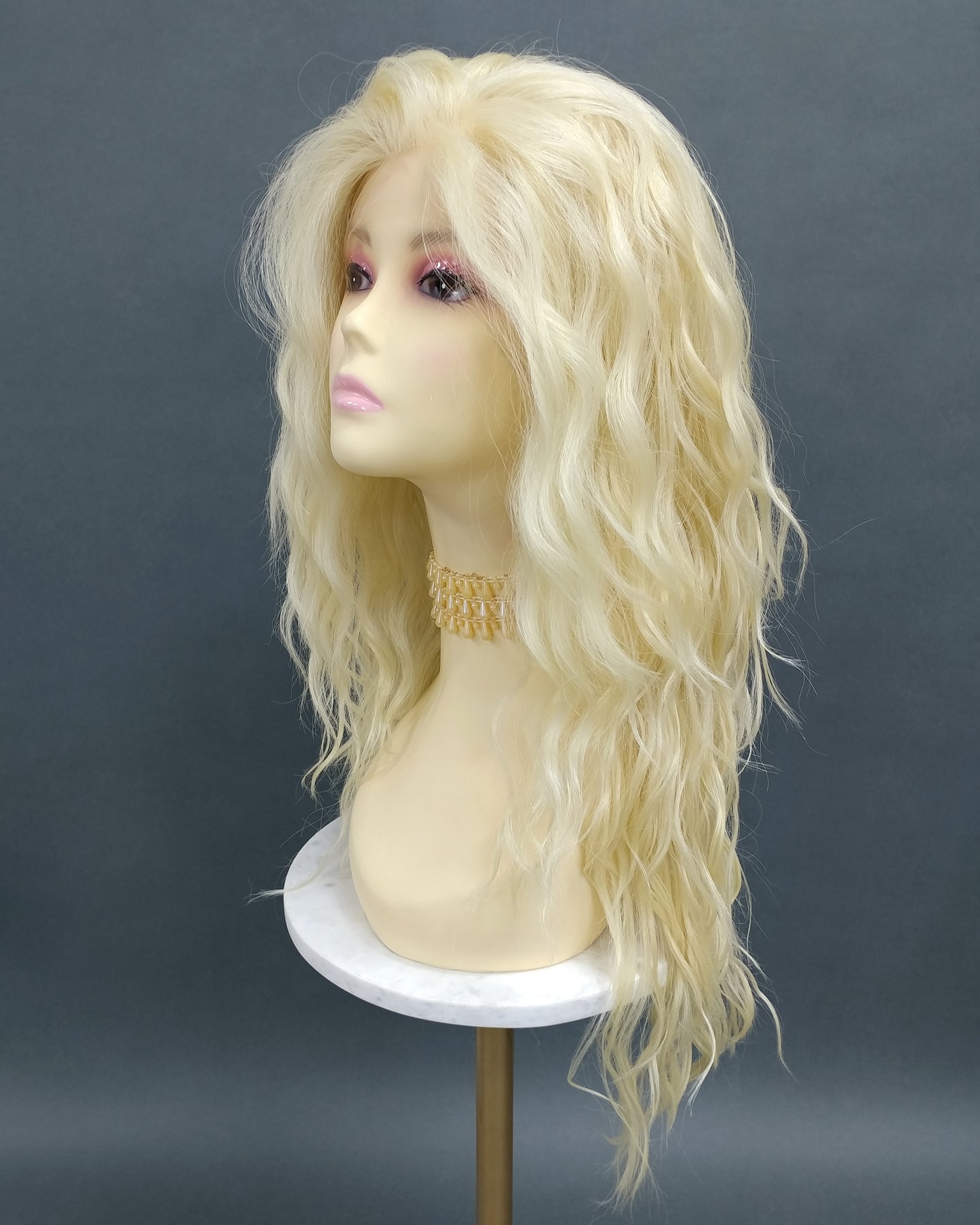 Lace Front Long Wavy Light Blonde Heat Resistant Wig 23 Inch [Olive-613)