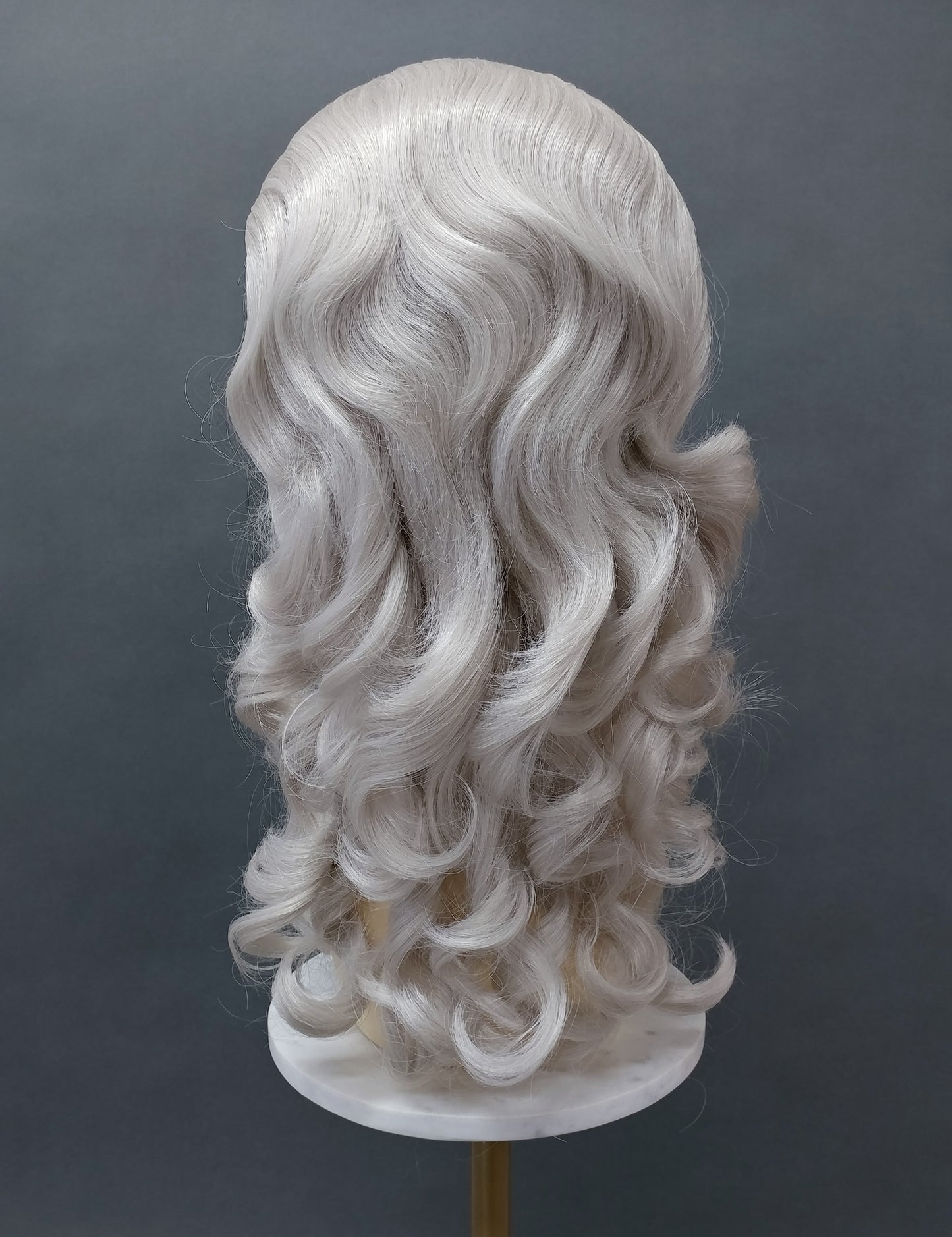 Silver Gray Wavy Beehive Wig [WvBeehive-60]