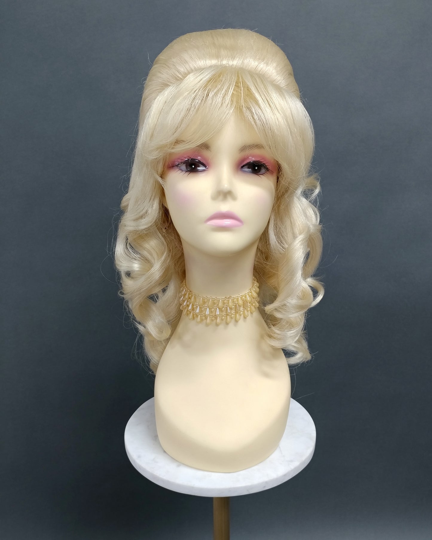 Blonde Wavy Beehive Wig [WvBeehive-613]