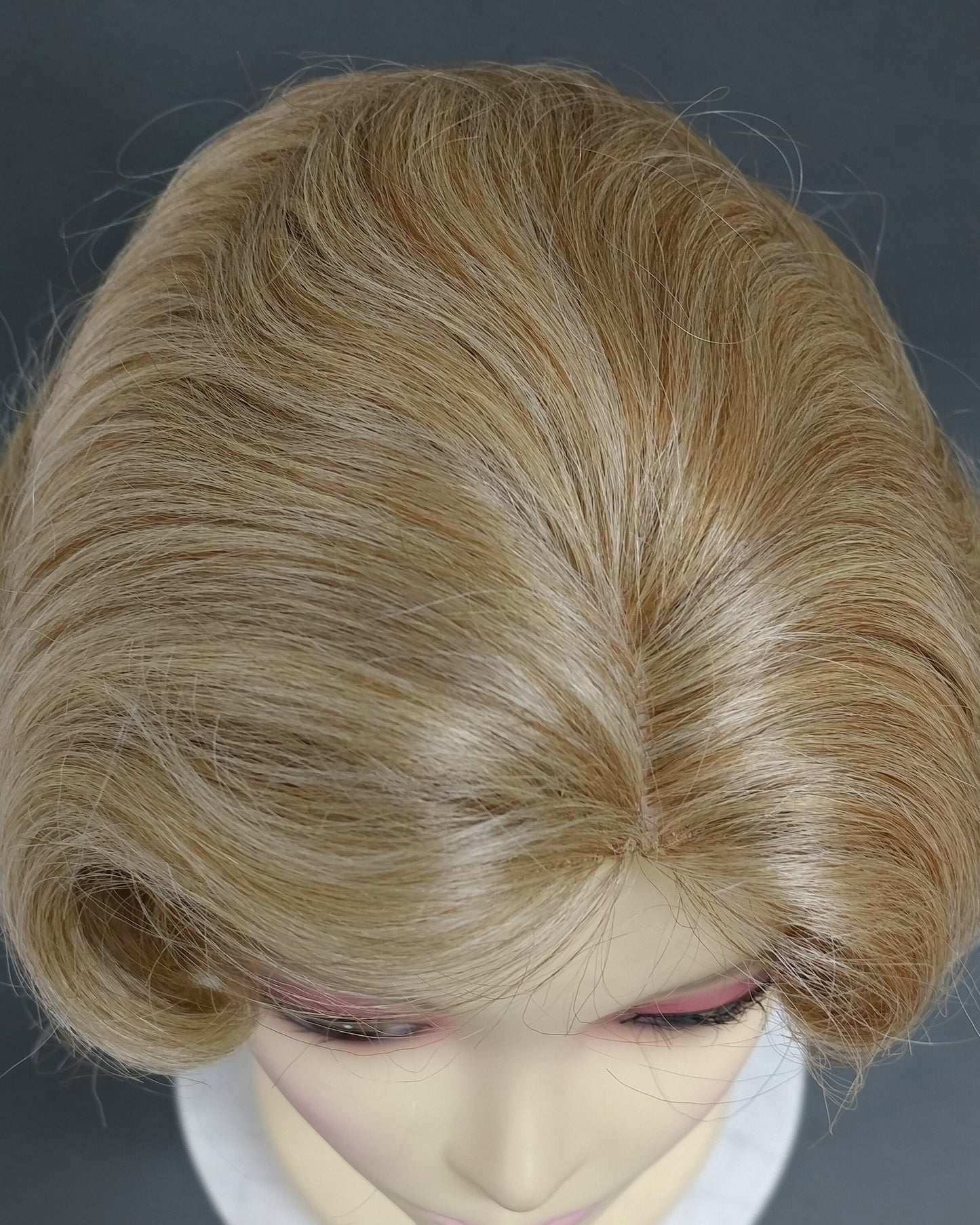Finger Wave Wig Golden and Light Strawberry Blonde Heat Resistant 1920s Style 8 Inch [HTRosie-27/613]