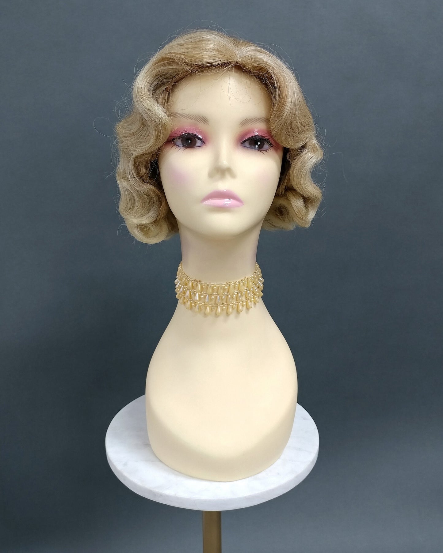 Finger Wave Wig Golden and Light Strawberry Blonde Heat Resistant 1920s Style 8 Inch [HTRosie-27/613]