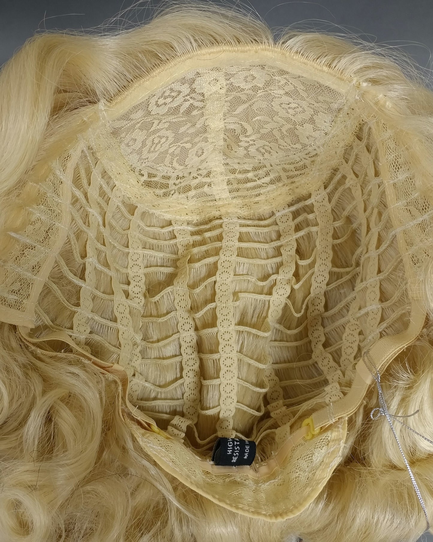 Finger Wave Wig Light Blonde Heat Resistant 1920s Style 8 Inch [HTRosie-613]
