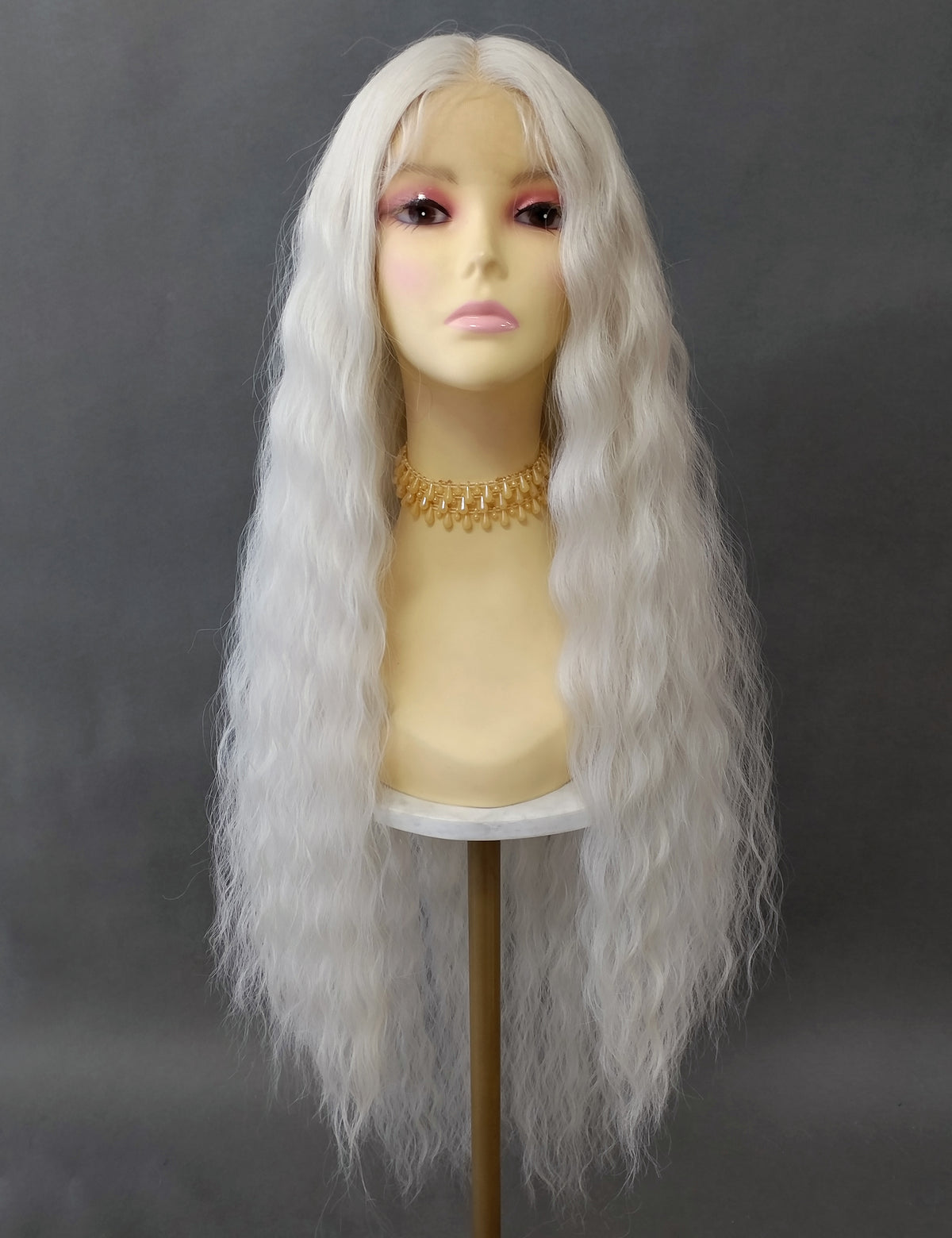 40 inch Silver Gray Extra Long Wavy Lace Front Wig [Isadora-Moonlight]
