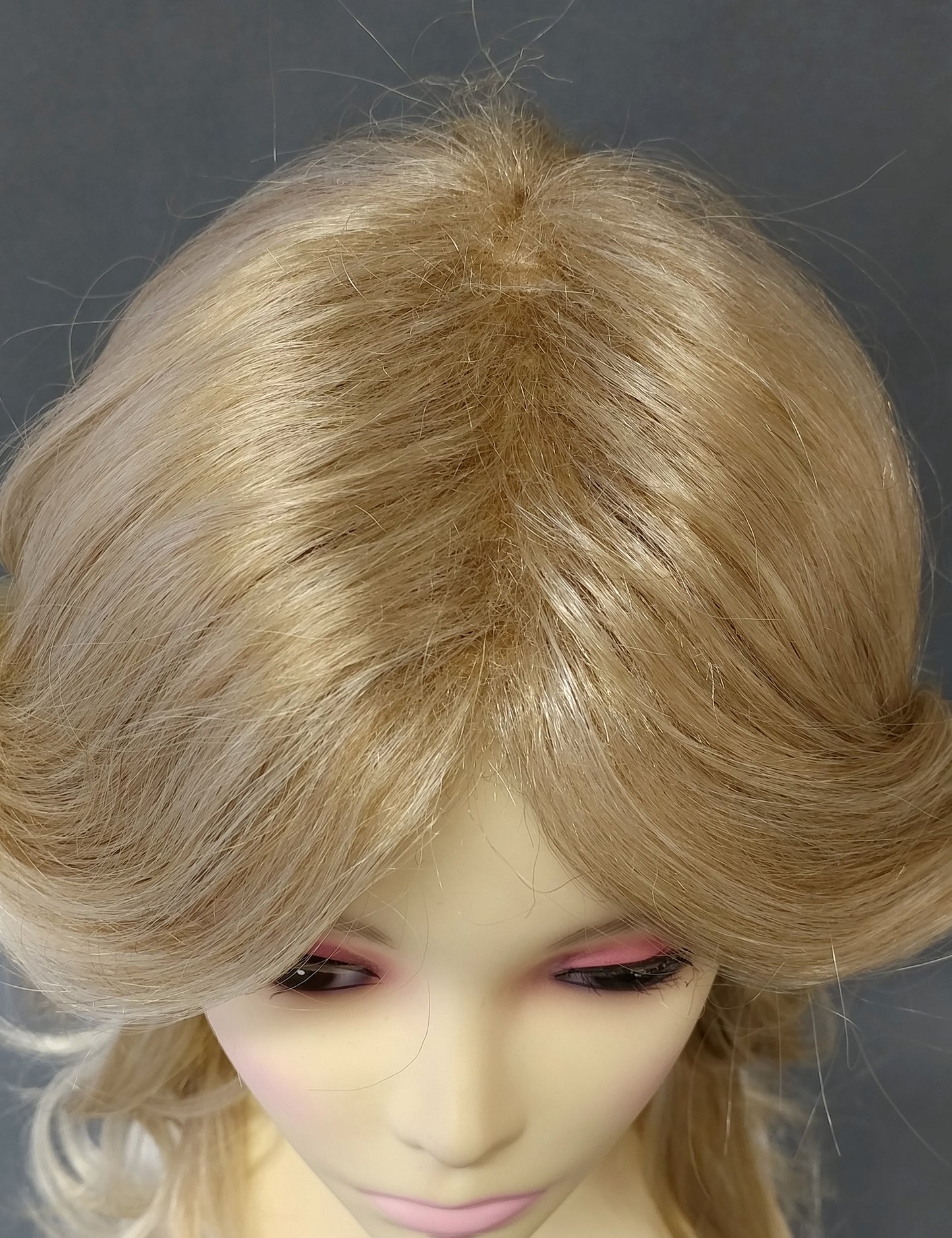 Golden Blonde Feathered Retro 70s Long Wavy Wig [Willa-24/613]