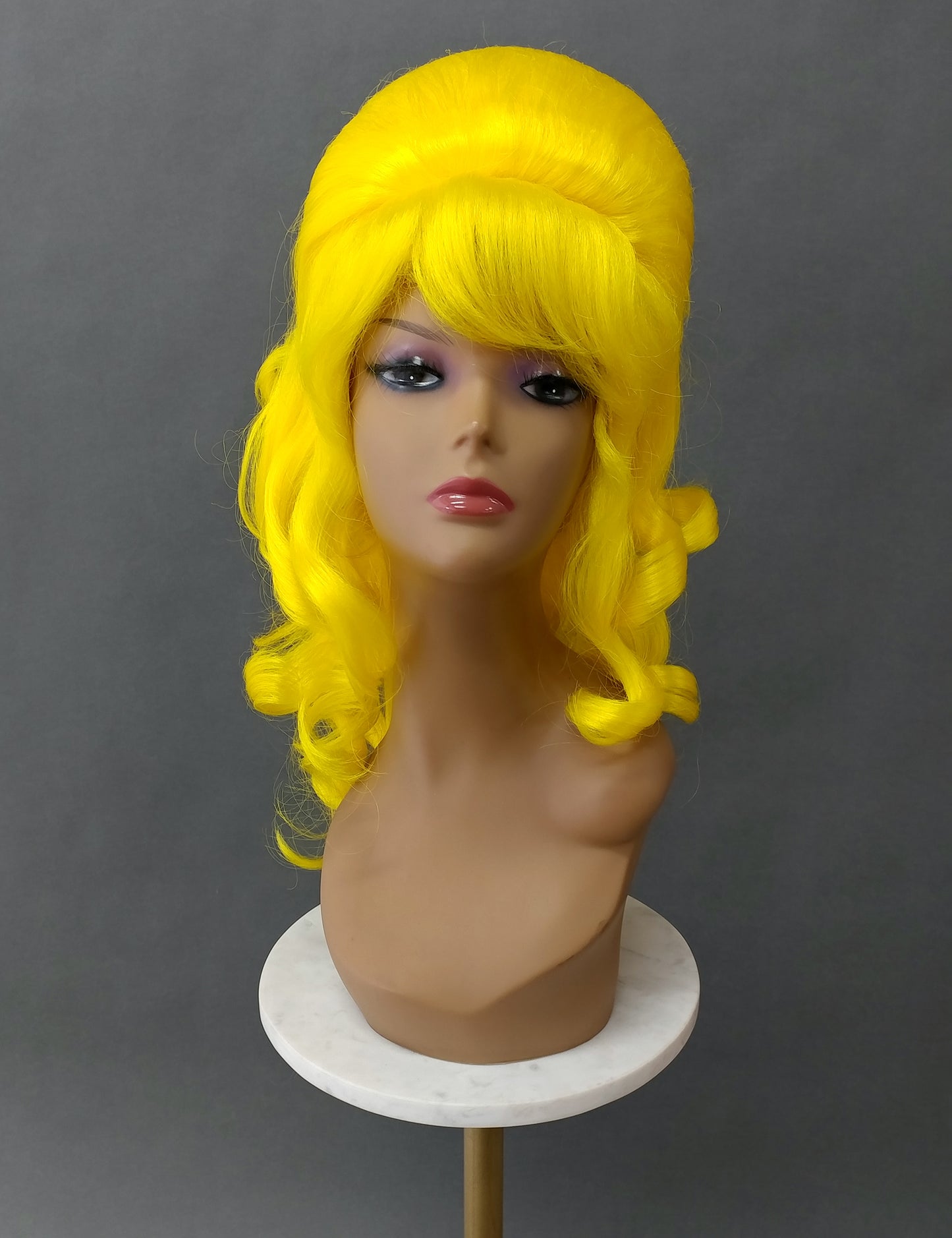 Yellow Wavy Beehive Wig [WvBeehive-Yellow]