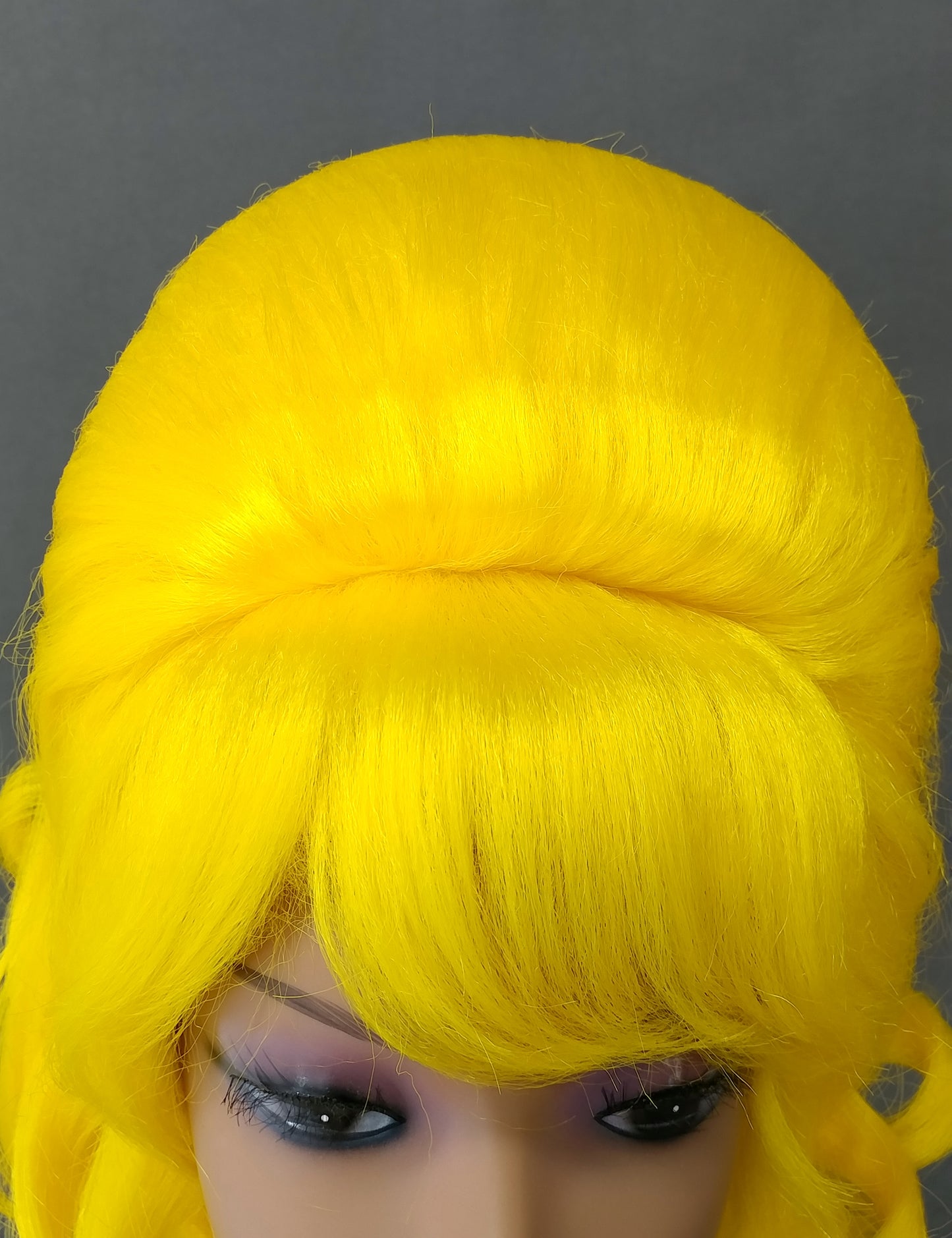 Yellow Wavy Beehive Wig [WvBeehive-Yellow]